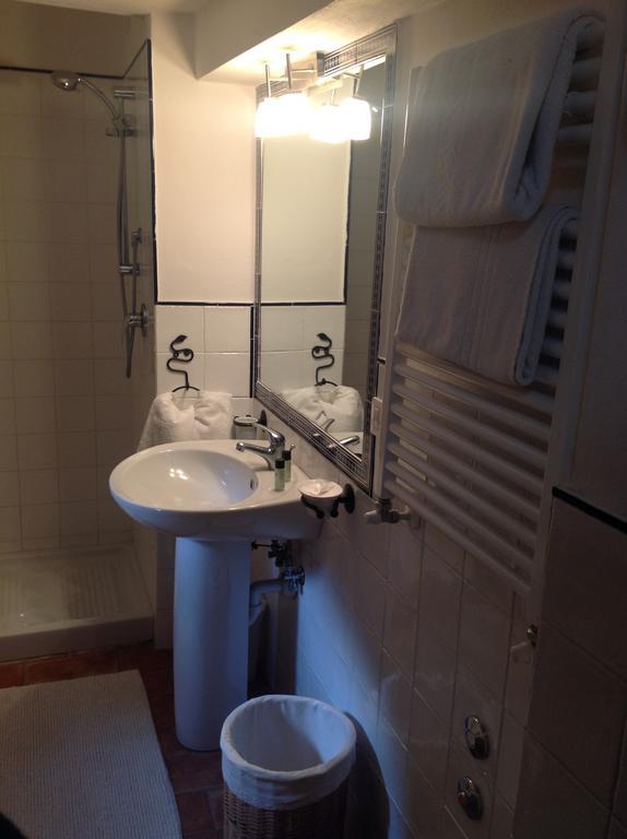 Appartamento Michelangeli-Private parking Orvieto Esterno foto