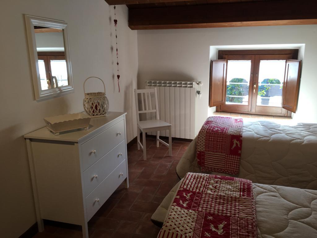 Appartamento Michelangeli-Private parking Orvieto Esterno foto